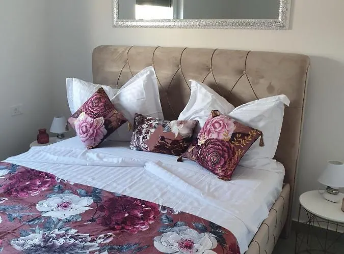 Seaview Apartment